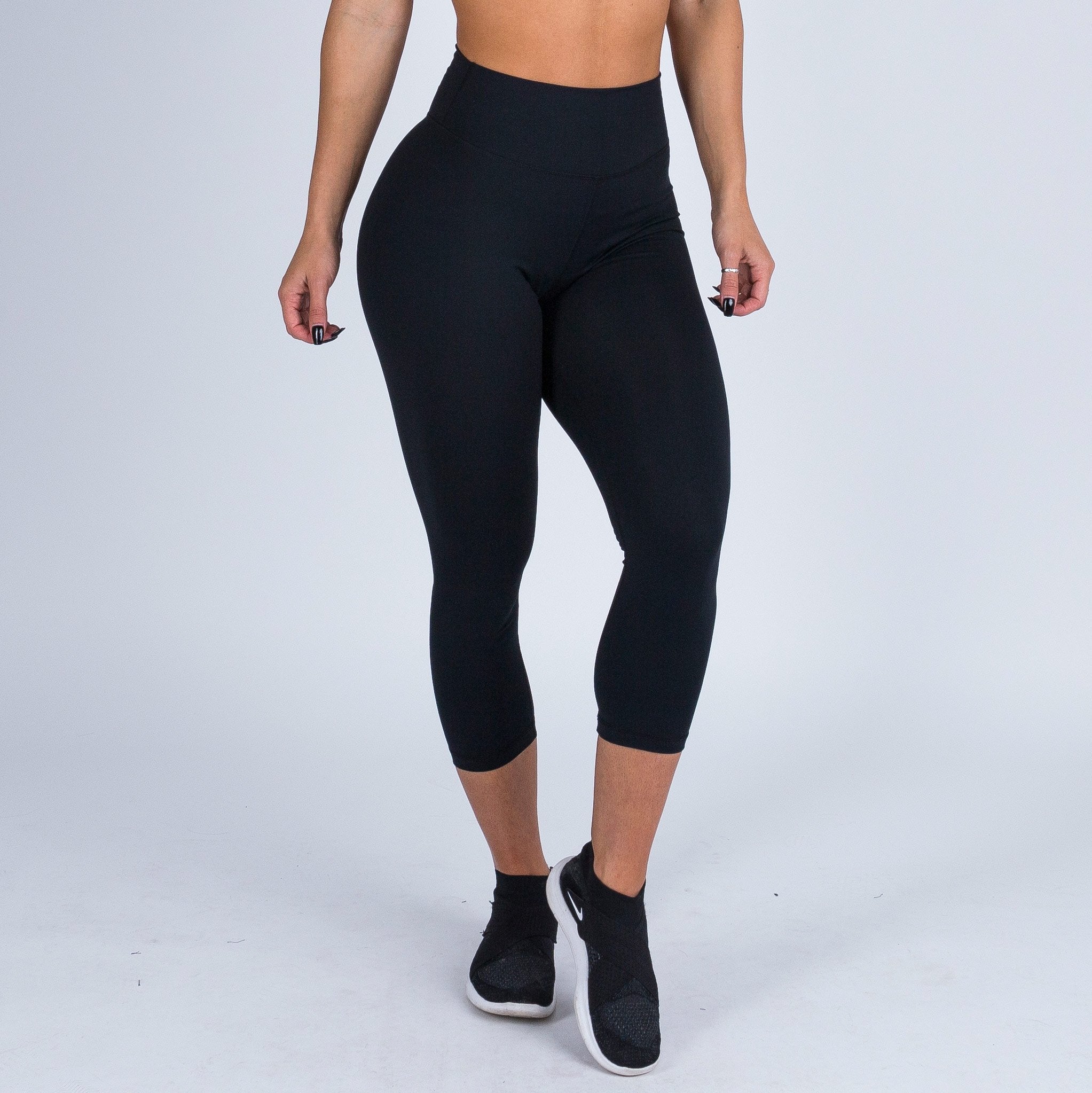 7/8 High Waist Scrunch Leggings – BLACK - Titan Plus